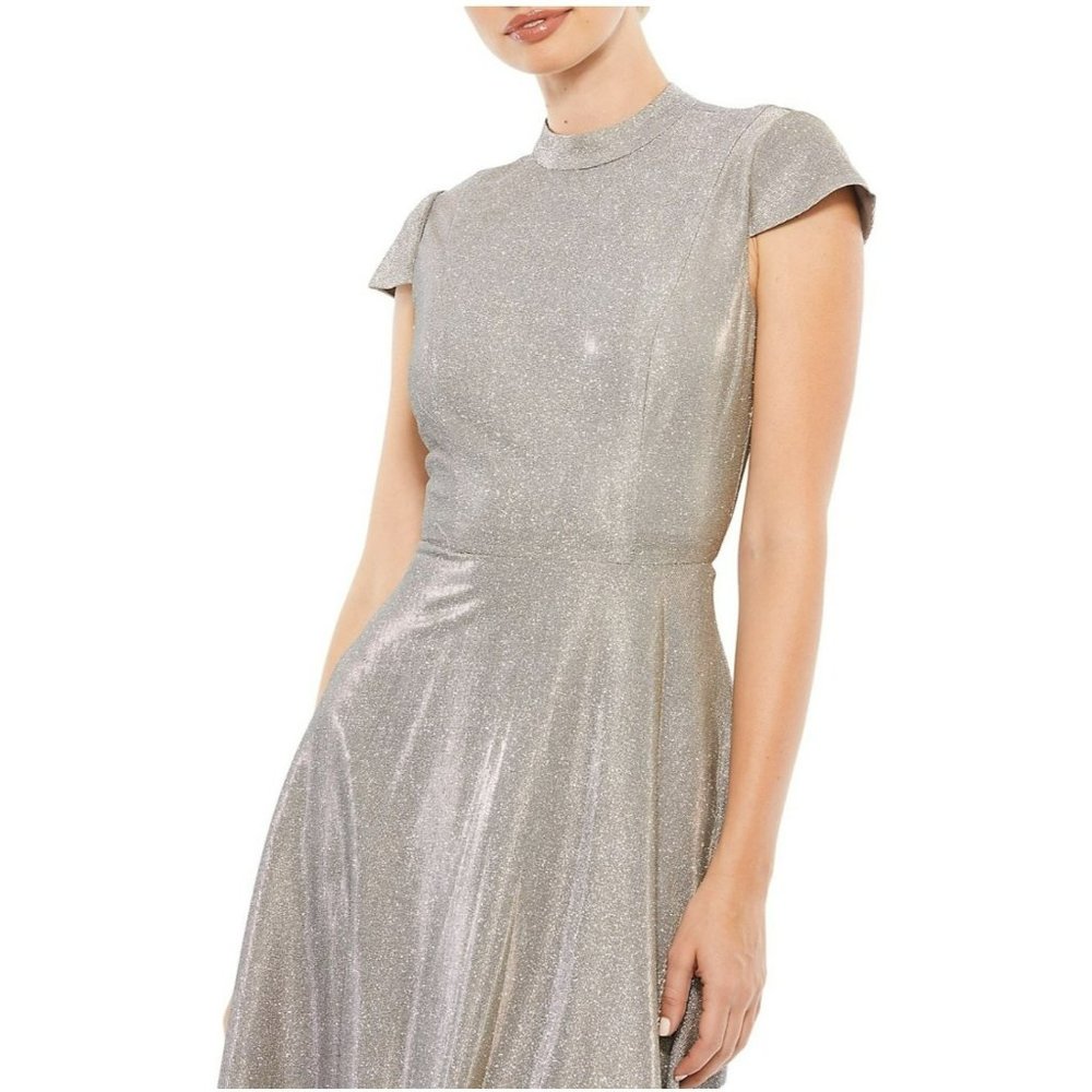 *New with tags* Leena for Mac Duggal Metallic Cap Sleeve Tea-Length Dress - sz 1